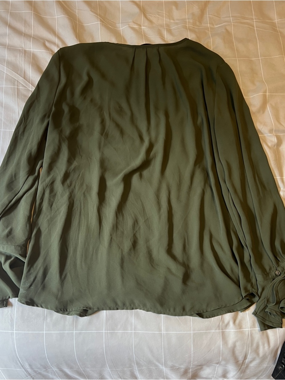 LOFT Olive Green Dramatic Sleeve Keyhole Blouse - Picture 4 of 5